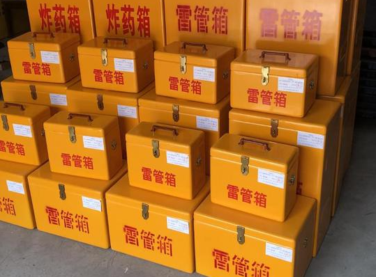 衢州玻璃钢雷管箱的使用寿命一般是多少？