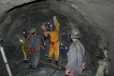 衢州工程爆破中的危险因素分析以及应对工程爆破危险的措施